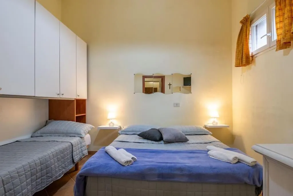 Coastal Heaven, Spacious Apartment Near The Beach Marina Di Pisa Italy