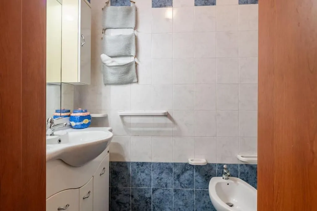 Coastal Heaven, Spacious Apartment Near The Beach Marina Di Pisa