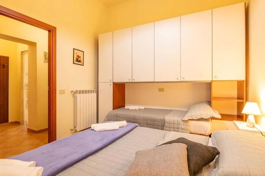Coastal Heaven, Spacious Apartment Near The Beach Marina Di Pisa